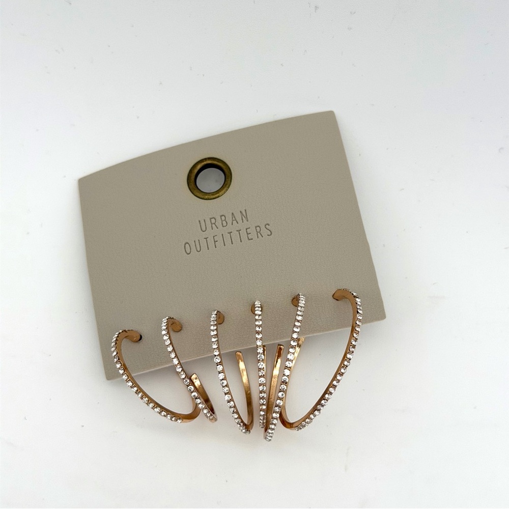 NWT New Women's Urban Outfitters Rhinestone Hoop Gold Earrings Set 3 Pack